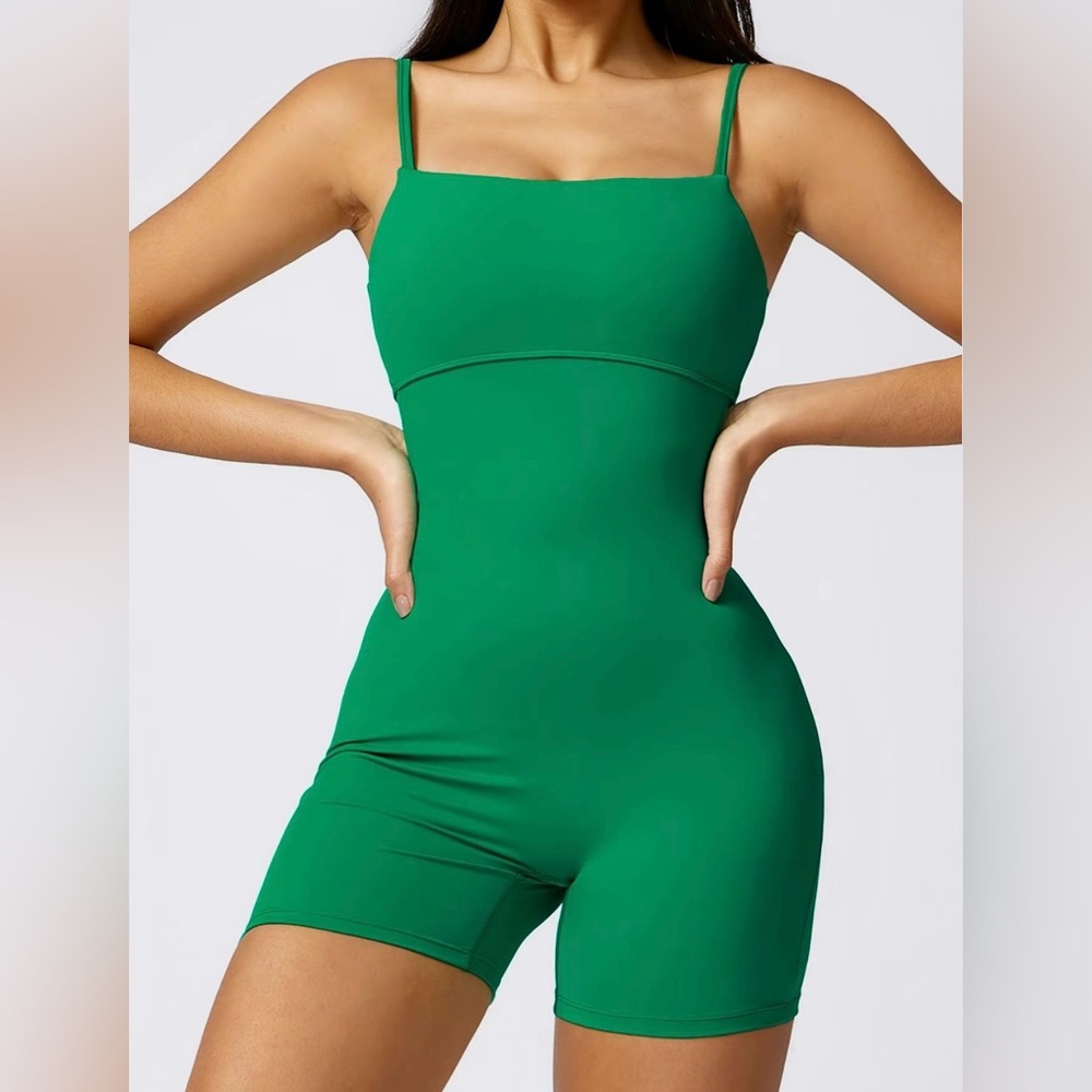 Green Sleeveless Bodysuit workout